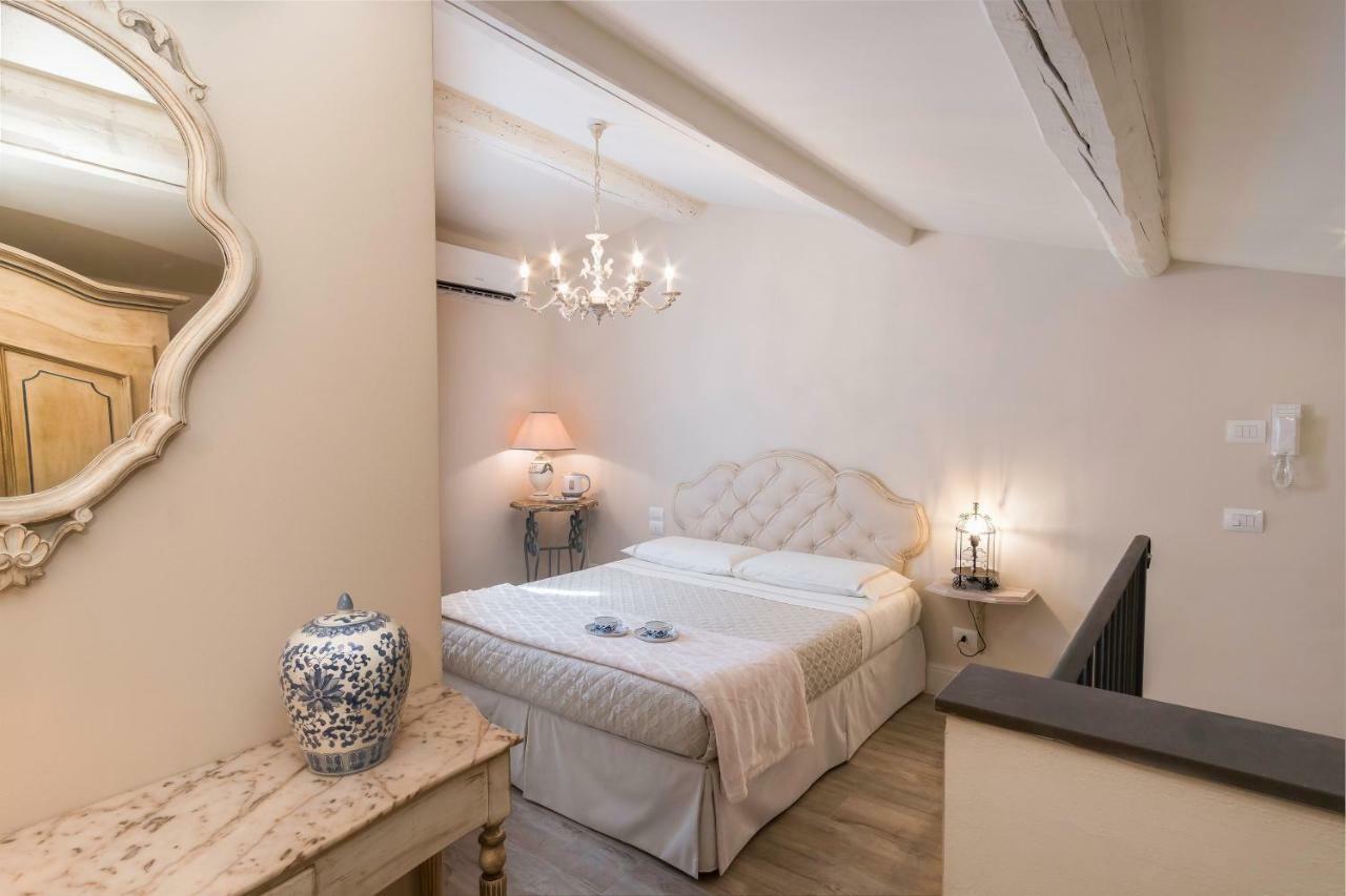 Pistoia Luxury Suite Exterior photo